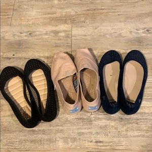 3 pairs of flats